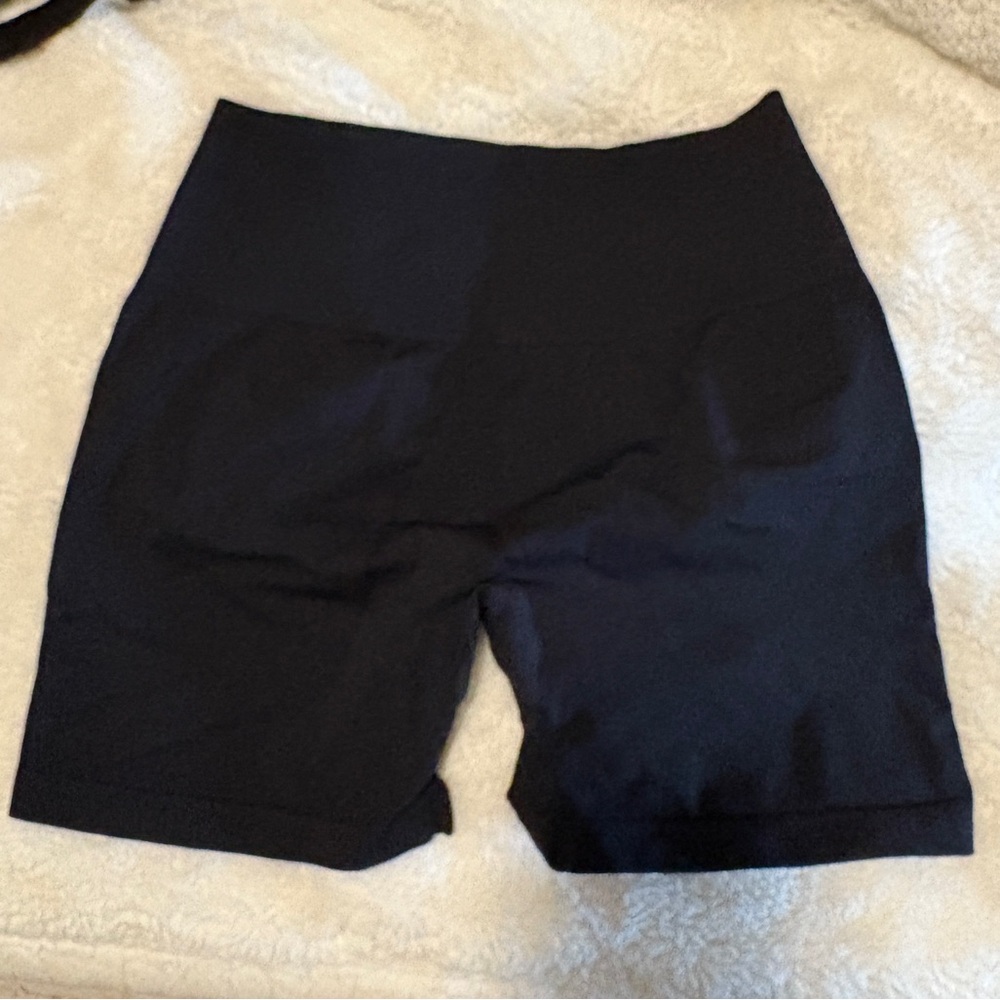 aurola women’s shorts